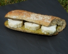 Sandwich chèvre et pesto